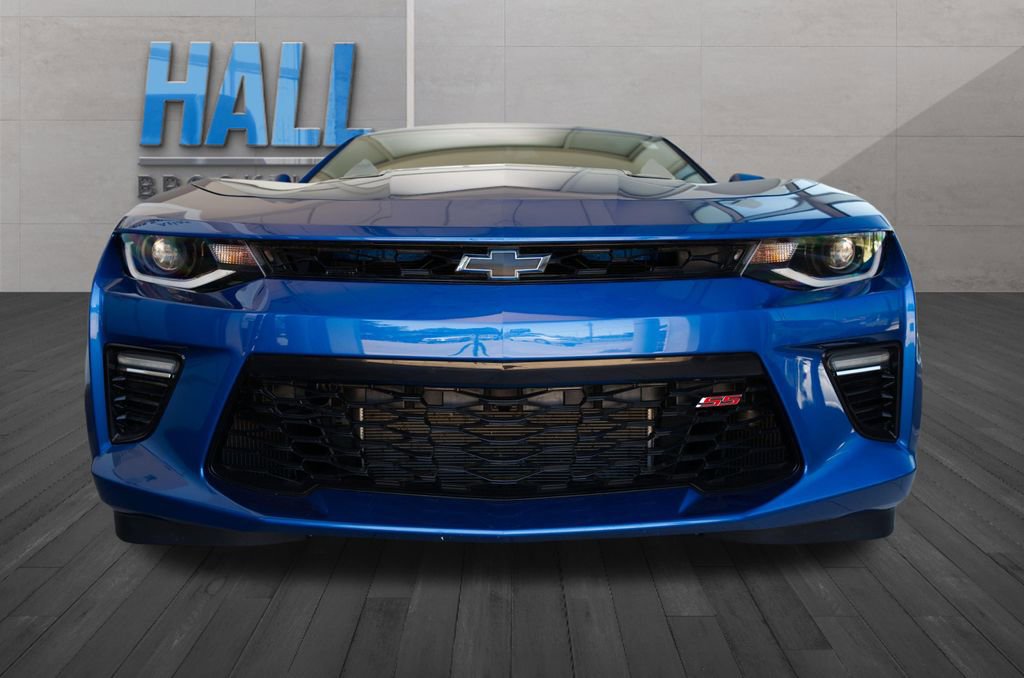 Used 2016 Chevrolet Camaro SS RWD image 5