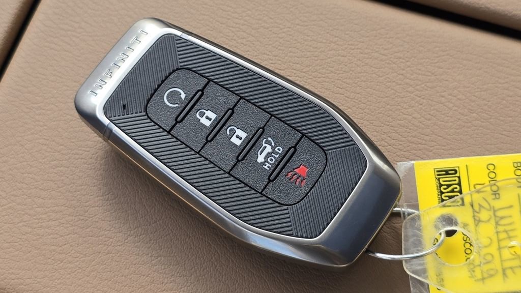 New 2026 INFINITI QX80 Luxe w/ Cargo Package image 34