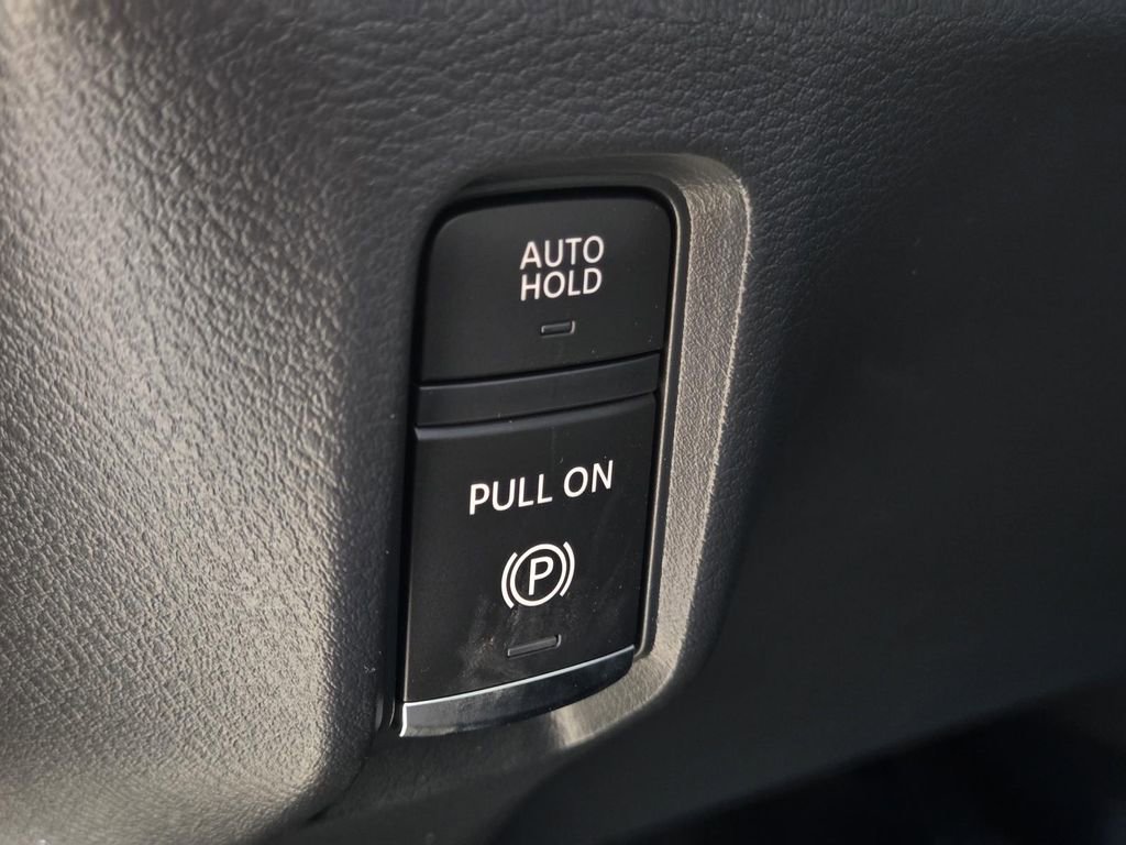 New 2026 Nissan Armada SV image 18