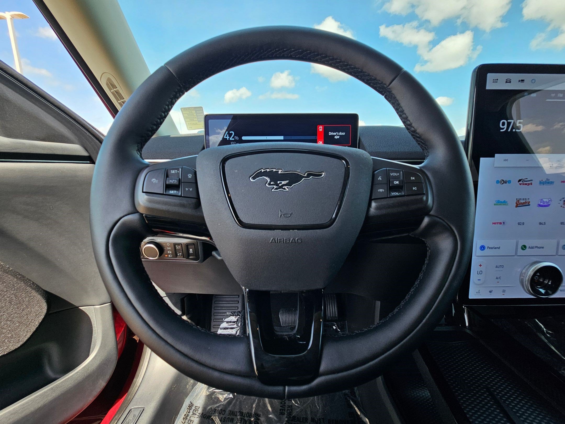 Used 2025 Ford Mustang Mach-E Select w/ Comfort Package Lite RWD image 19