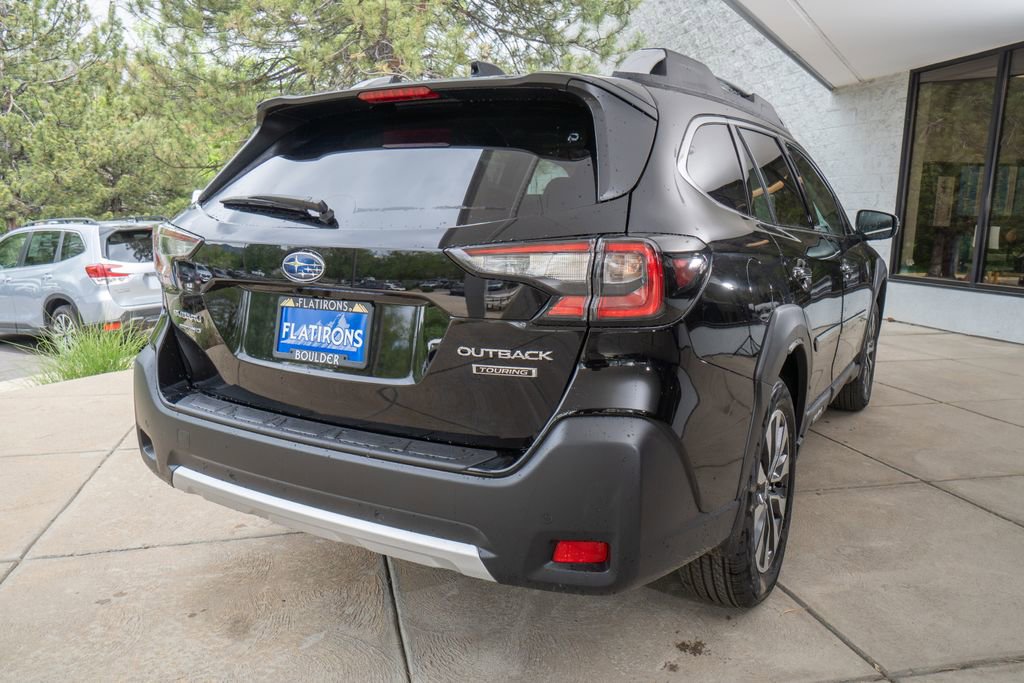 Used 2025 Subaru Outback Touring w/ Popular Package #2 image 2