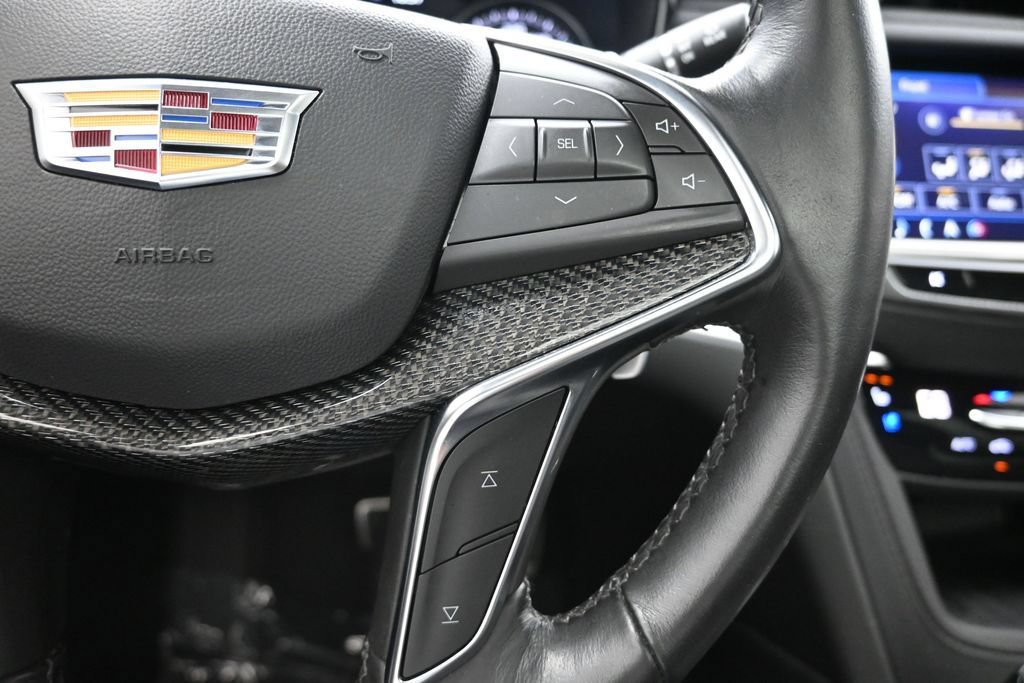 Certified 2024 Cadillac XT5 Sportv w/ Technology Package AWD/4WD image 15