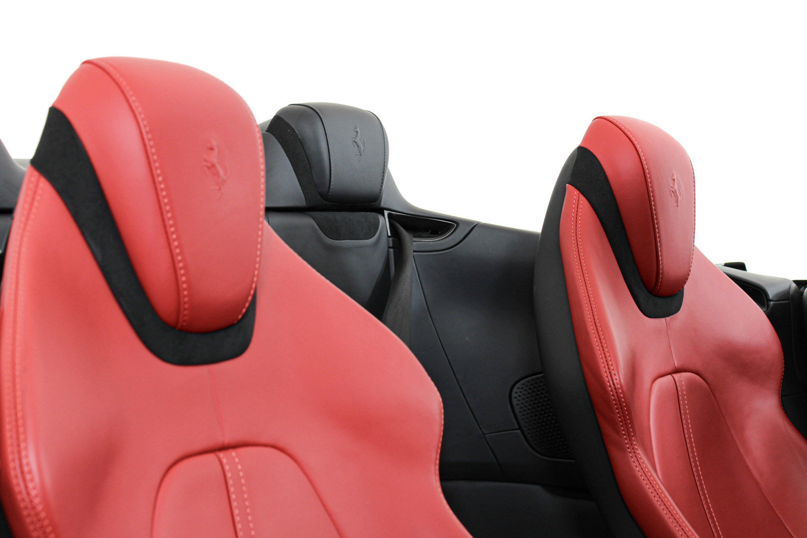 Certified 2024 Ferrari Roma Spider RWD image 33