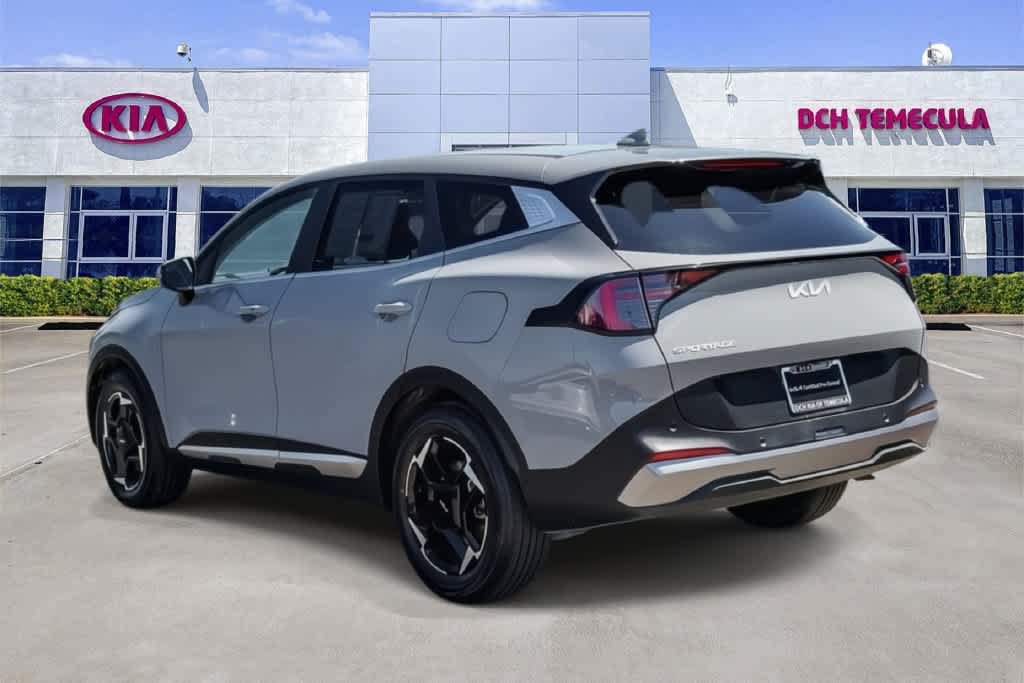 Certified 2026 Kia Sportage EX FWD image 6