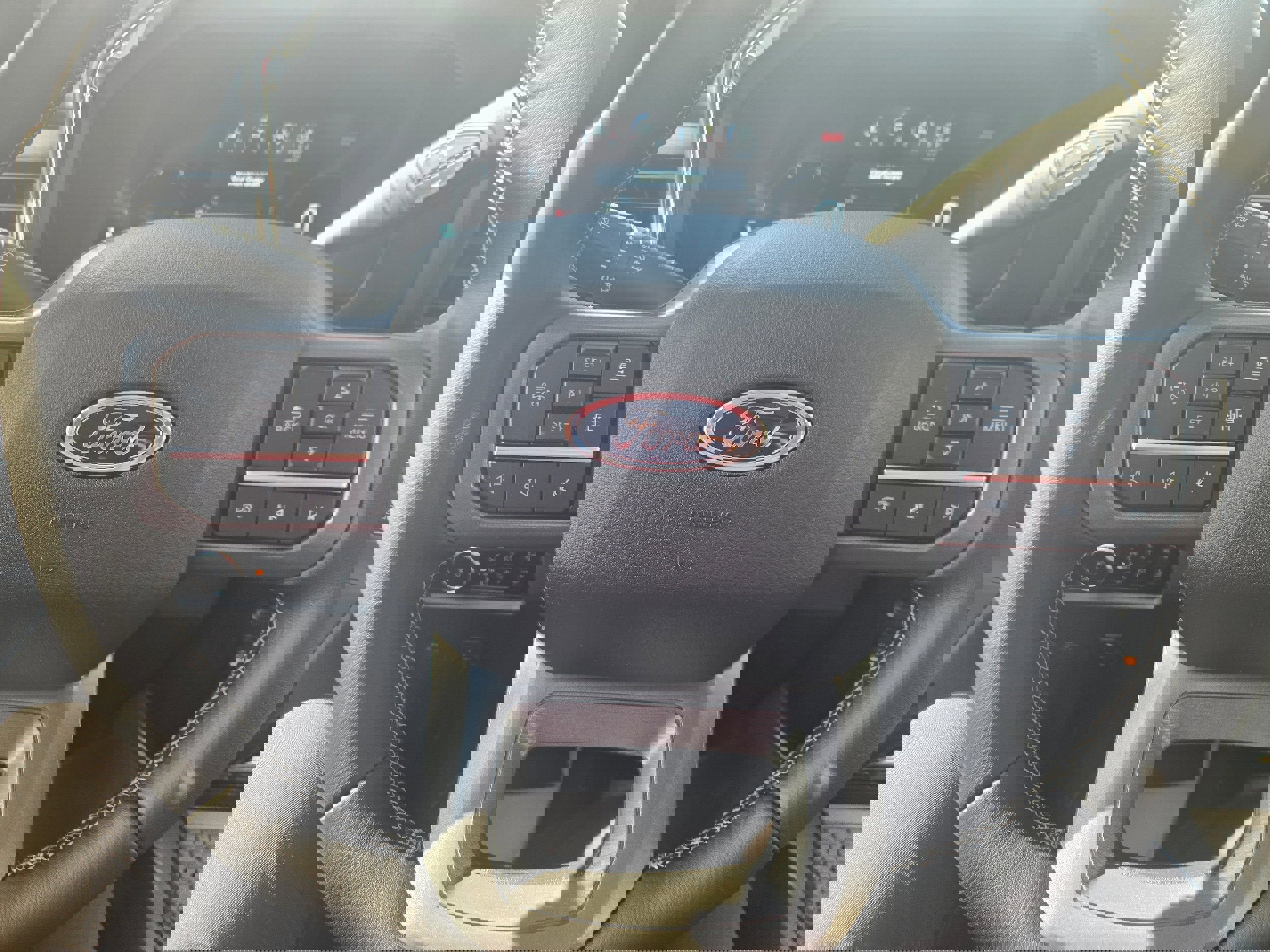 New 2026 Ford F250 Lariat w/ Black Appearance Package image 17