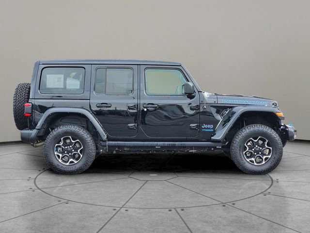 Certified 2021 Jeep Wrangler Unlimited Rubicon 4xe w/ Cold Weather Group image 13