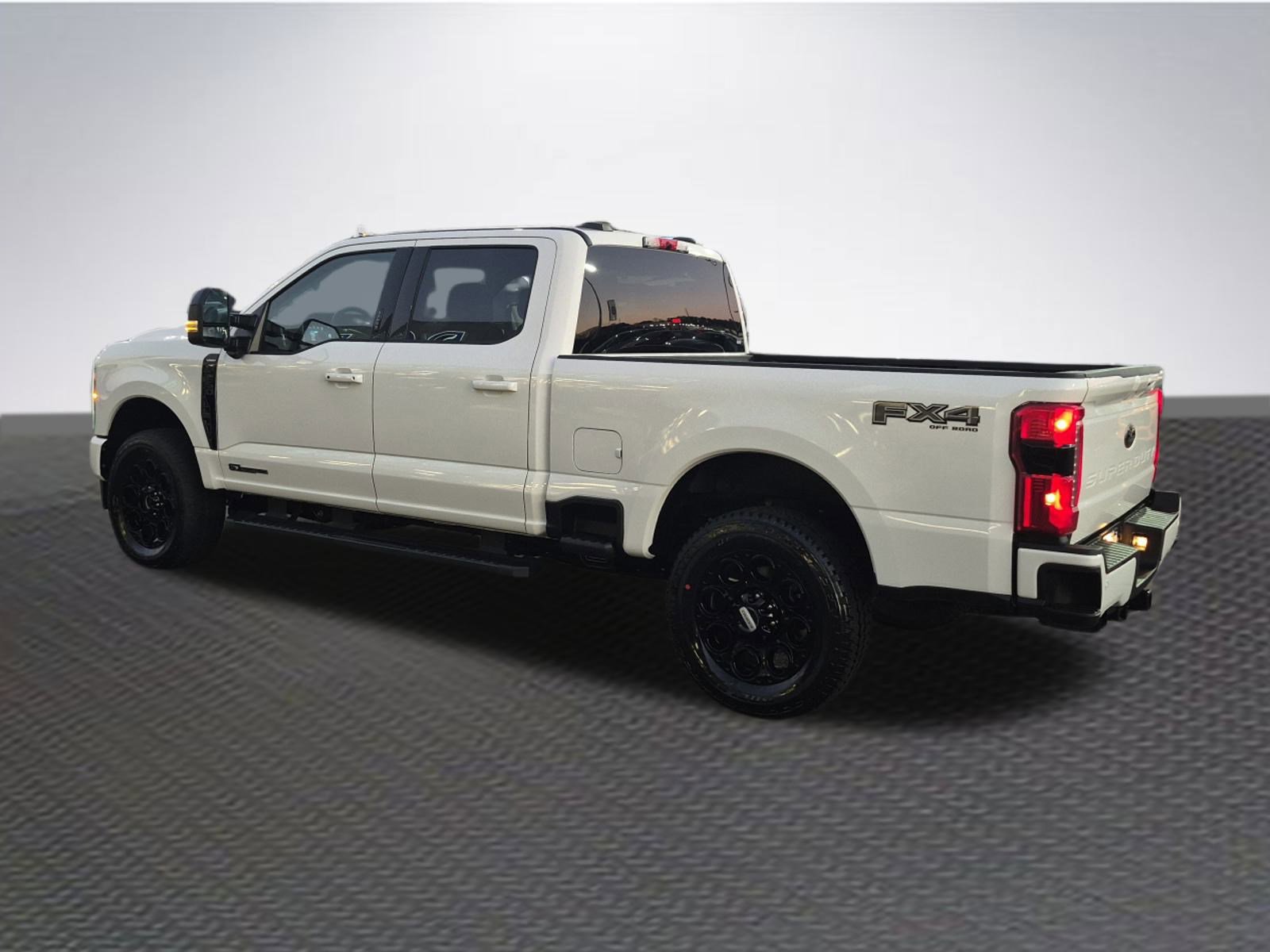New 2026 Ford F250 Lariat w/ Black Appearance Package image 5