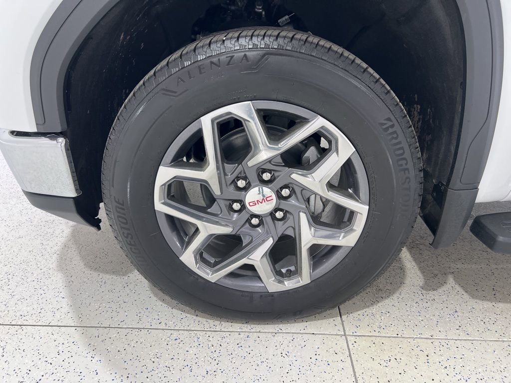Used 2026 GMC Sierra 1500 SLT image 31