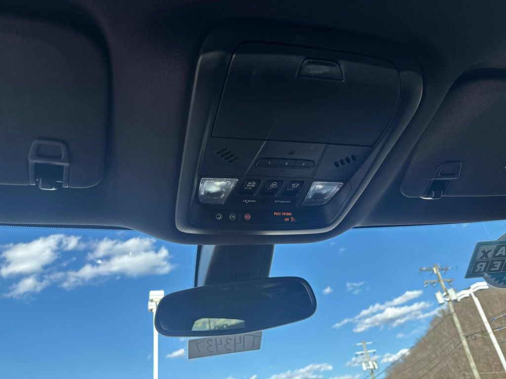 Used 2023 Buick Enclave Essence w/ Experience Buick Package AWD/4WD image 19