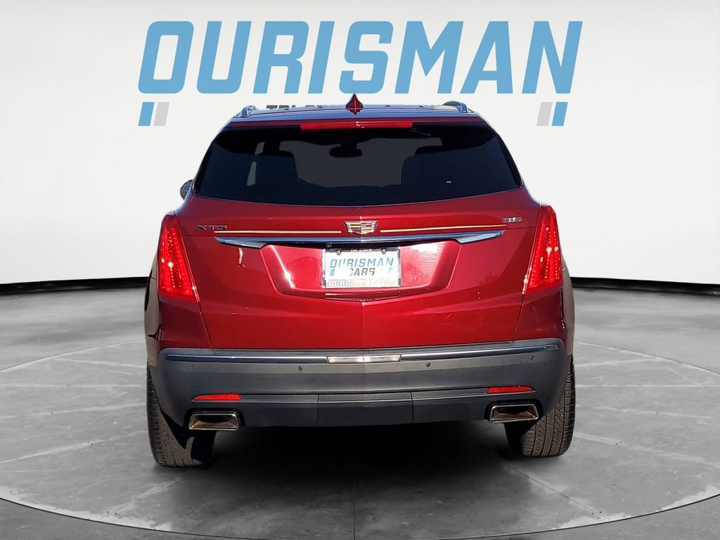 Used 2017 Cadillac XT5 Premium Luxury FWD image 5