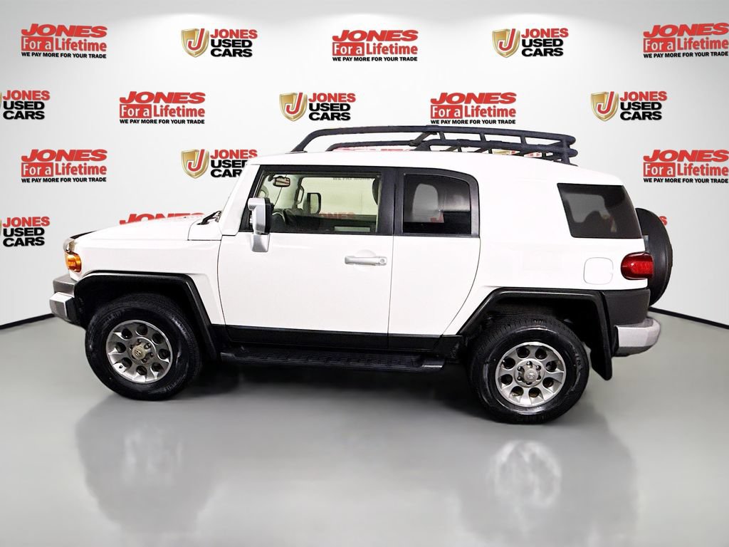 Used 2013 Toyota FJ Cruiser 4WD w/ Upgrade Pkg image 12