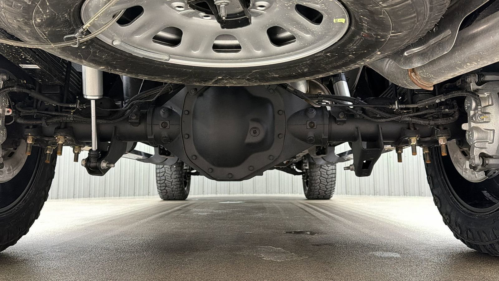 Used 2025 Chevrolet Silverado 2500 High Country w/ Technology Package image 14