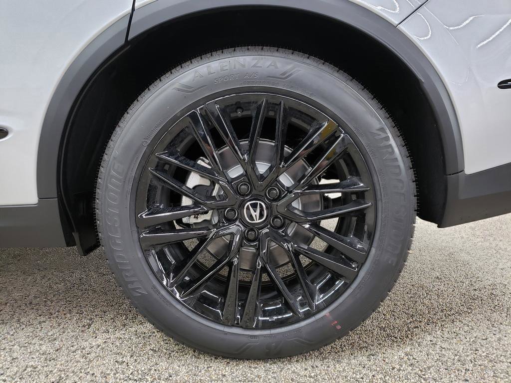 Used 2026 Acura MDX A-Spec image 12