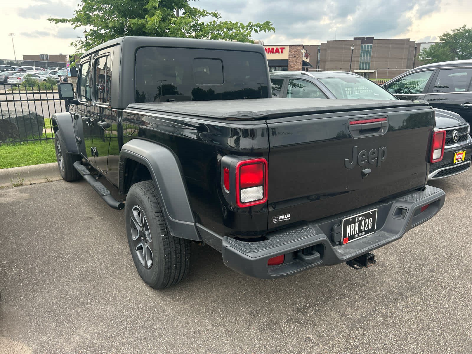 Used 2020 Jeep Gladiator Sport w/ Quick Order Package 24S AWD/4WD image 2