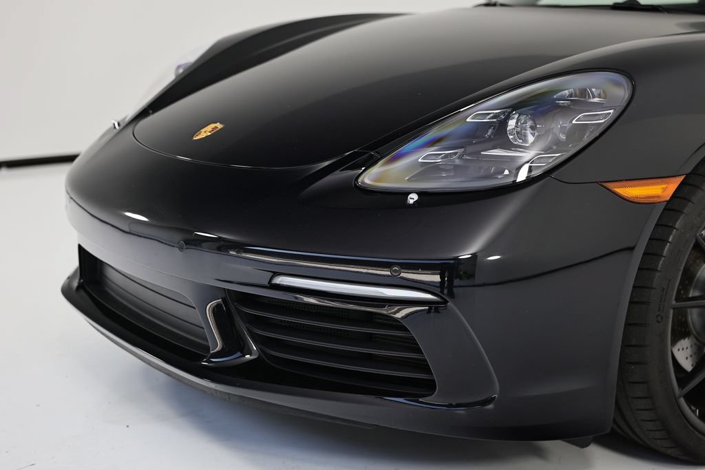 Certified 2024 Porsche 718 Cayman S RWD image 11