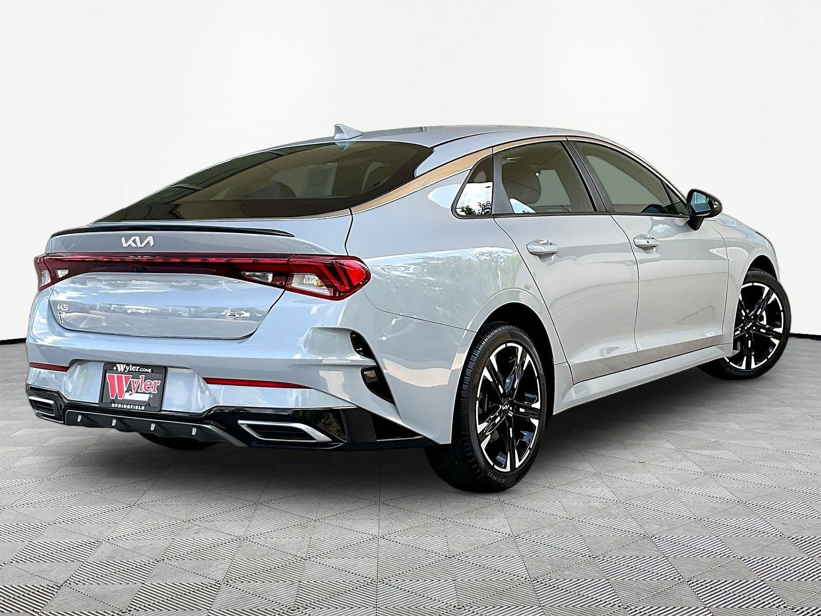 Used 2023 Kia K5 GT-Line w/ GT-Line Premium Package FWD image 6