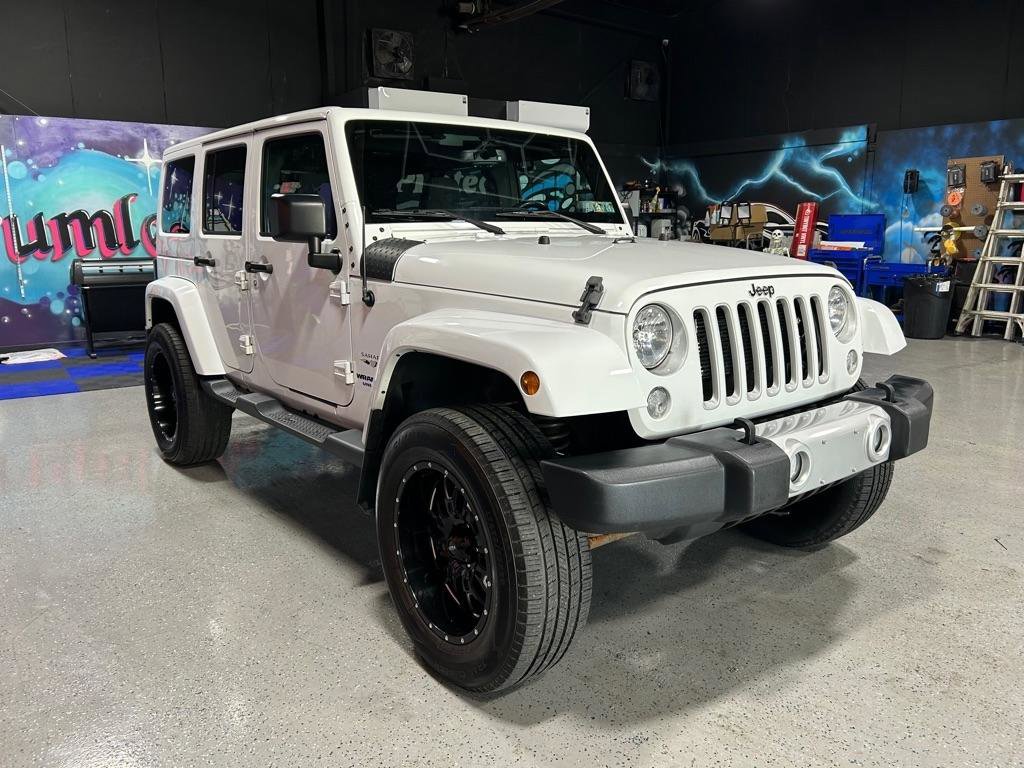 Used 2017 Jeep Wrangler Unlimited Sahara w/ Connectivity Group image 2