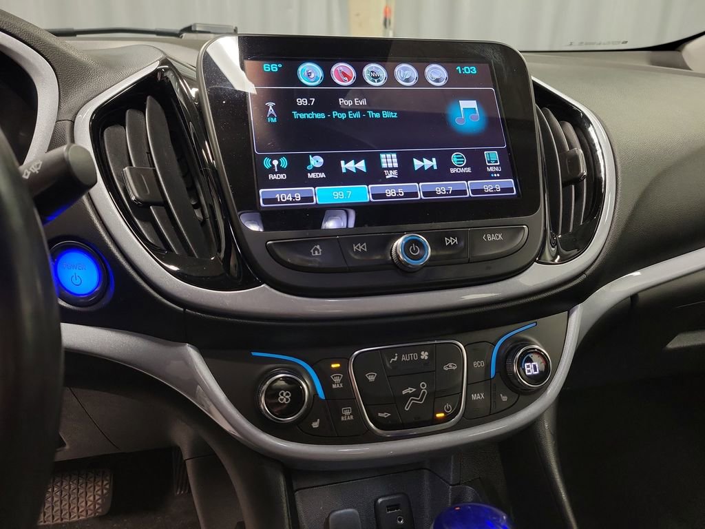 Used 2017 Chevrolet Volt LT w/ Comfort Package image 15