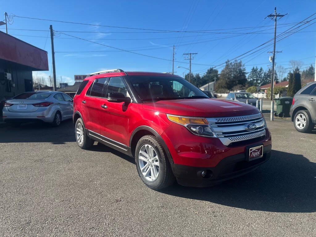 Used 2012 Ford Explorer XLT AWD/4WD image 4