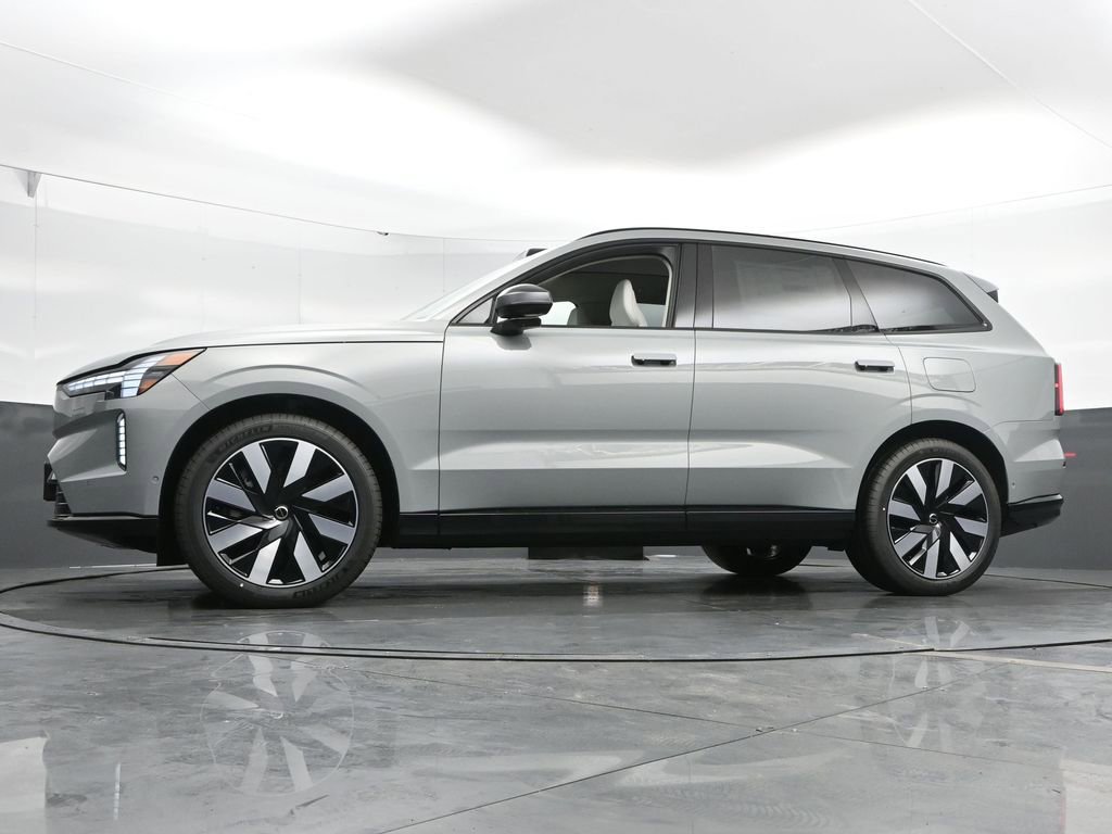 New 2025 Volvo EX90 Ultra image 46