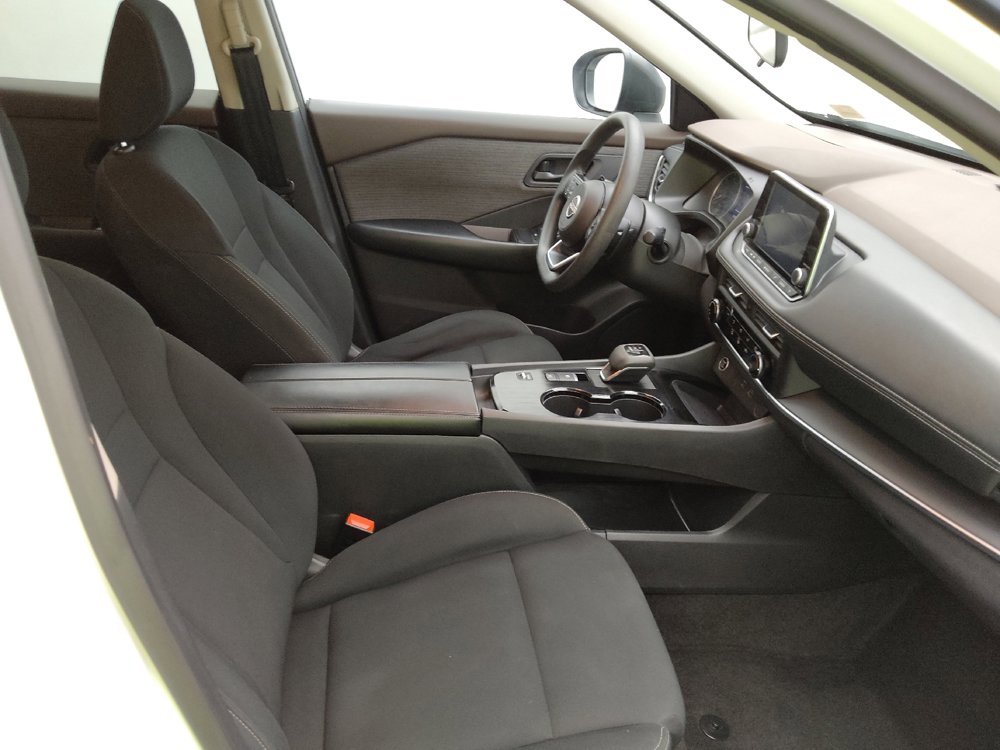 Used 2023 Nissan Rogue S image 21