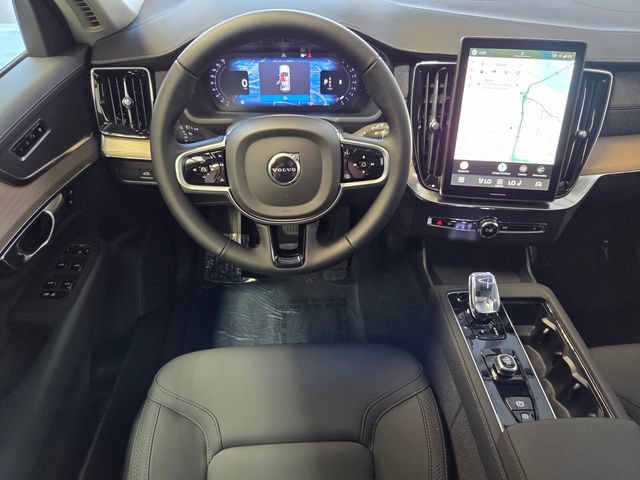 New 2026 Volvo XC90 B5 Core AWD/4WD image 13