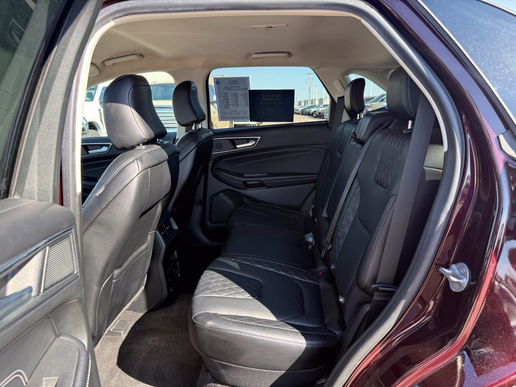 Used 2024 Ford Edge Titanium AWD/4WD image 10