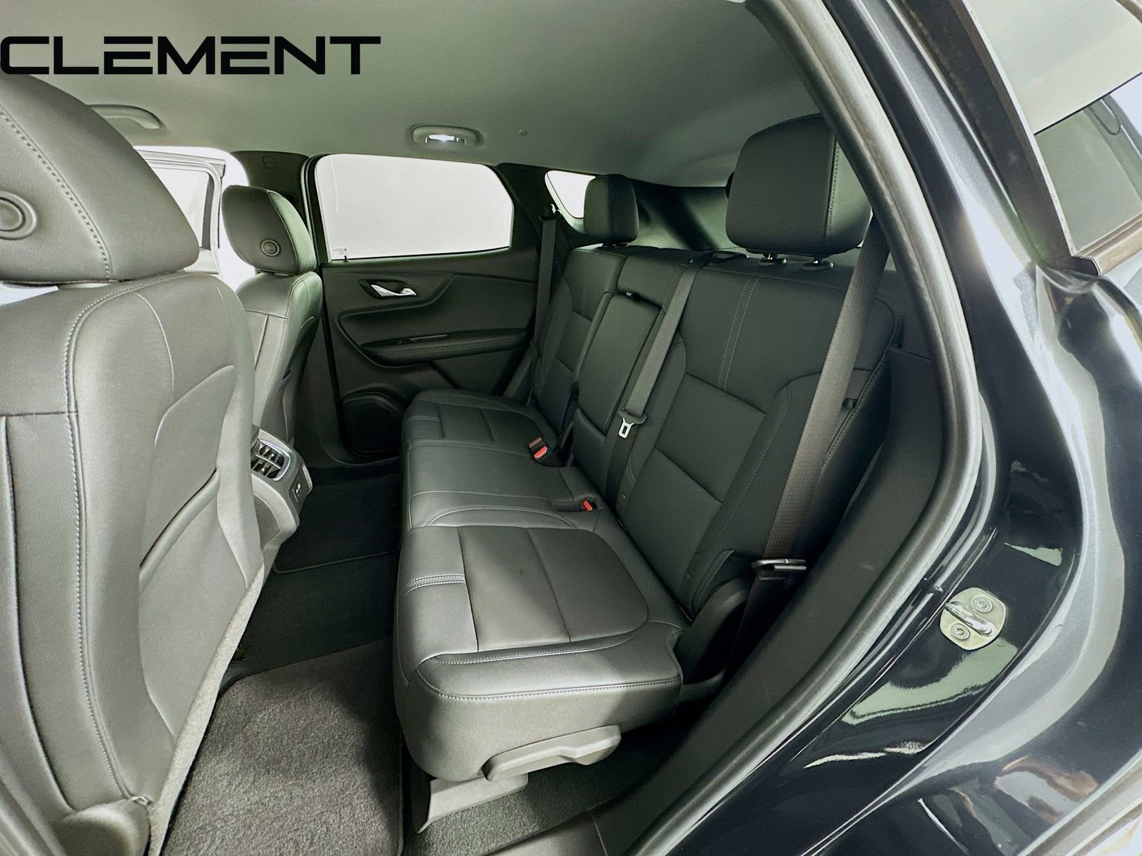 Used 2022 Chevrolet Blazer LT image 32