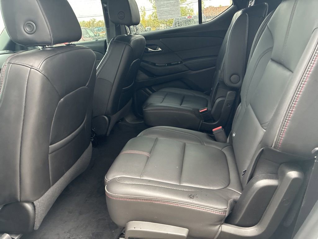 Used 2023 Chevrolet Traverse RS w/ LPO, Floor Liner Package image 15