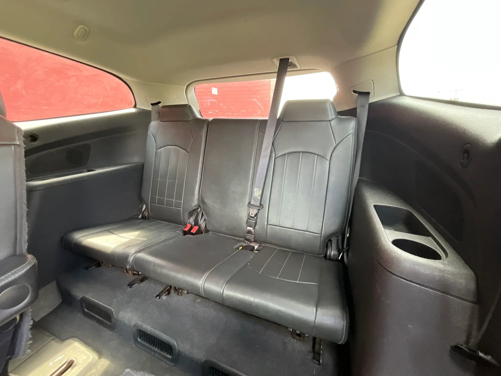 Used 2016 Chevrolet Traverse LTZ AWD/4WD image 13