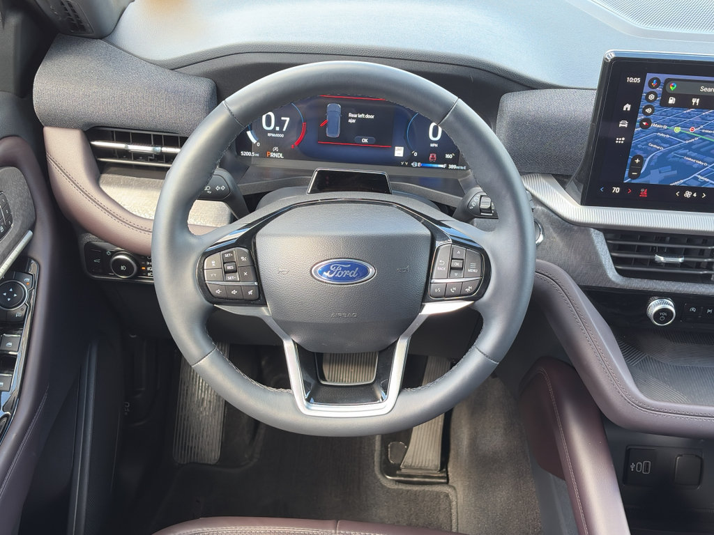Used 2026 Ford Explorer Platinum w/ LUX Leather Package AWD/4WD image 39