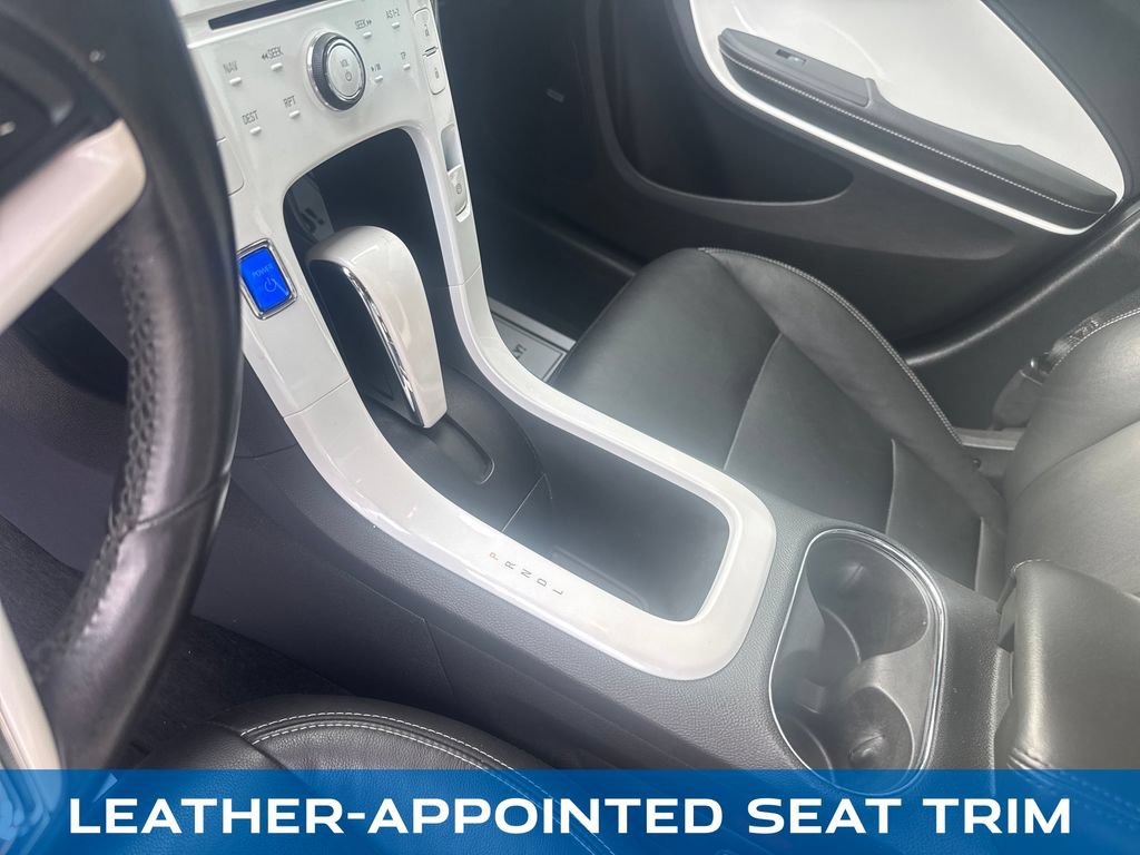 Used 2013 Chevrolet Volt Premium w/ Premium Trim Package FWD image 24