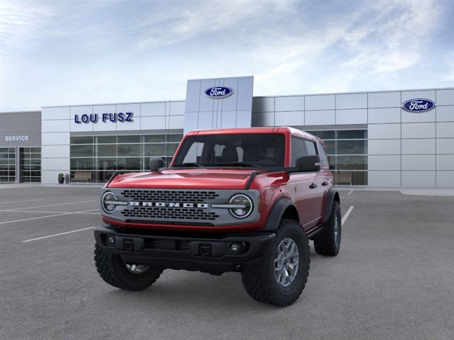 New 2025 Ford Bronco Badlands image 3