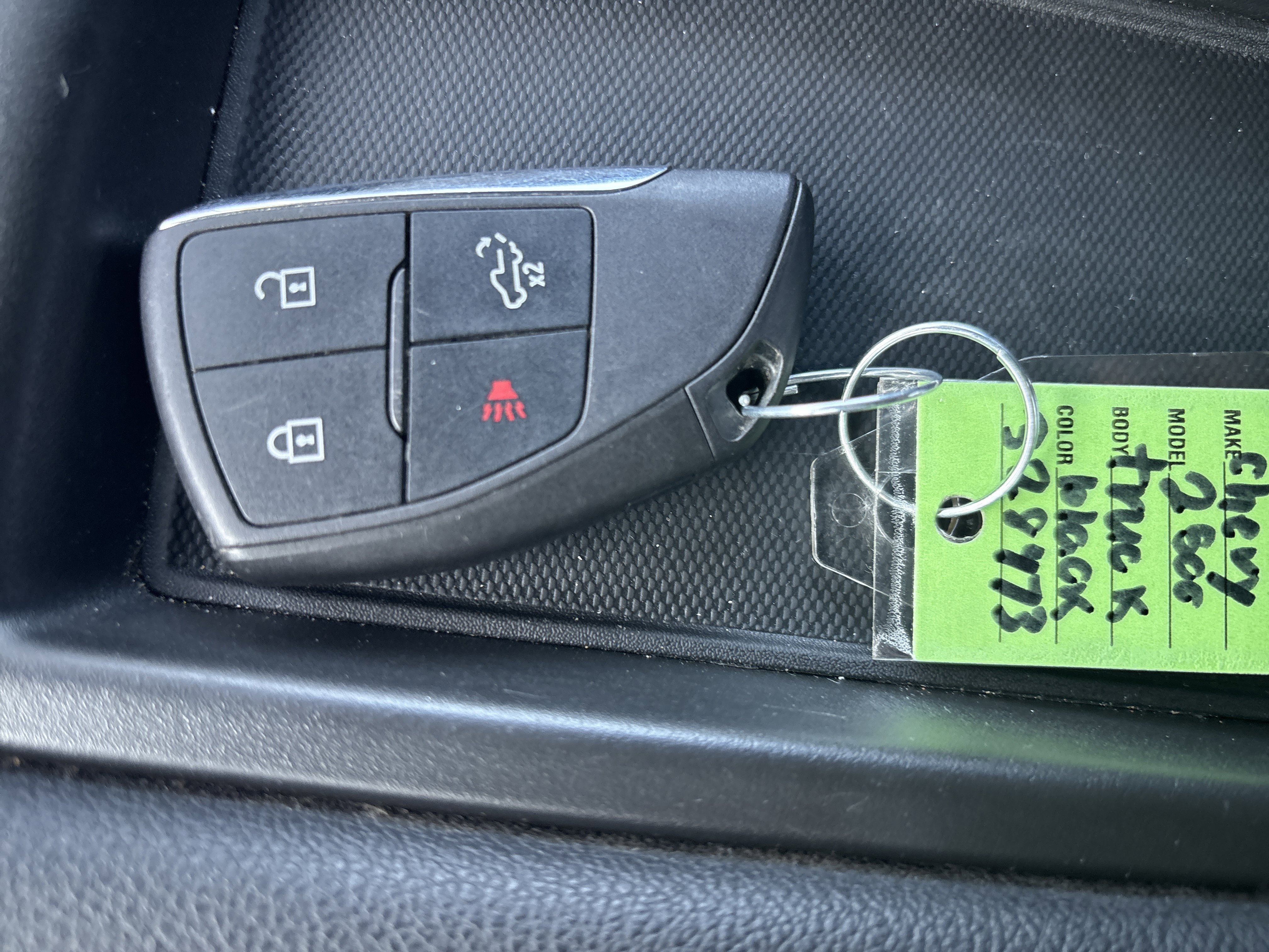 Used 2024 Chevrolet Silverado 2500 LT image 32