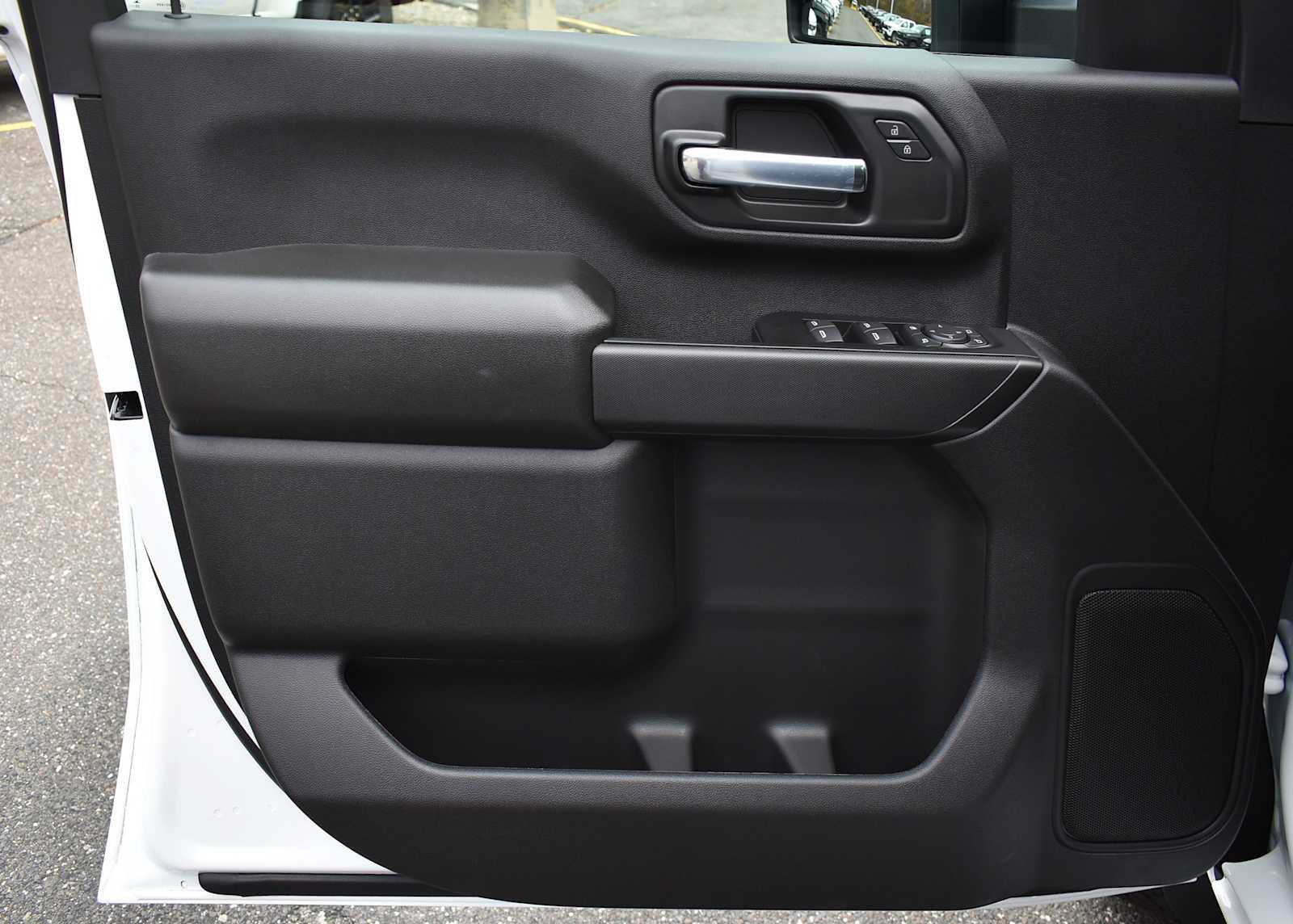 New 2026 Chevrolet Silverado 2500 Custom w/ Custom Value Package image 20