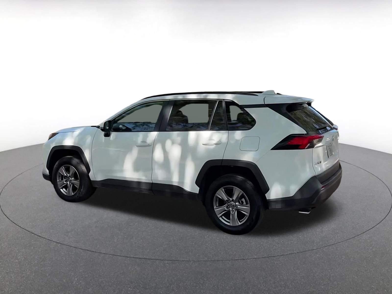 Used 2025 Toyota RAV4 XLE w/ Weather Package FWD image 10