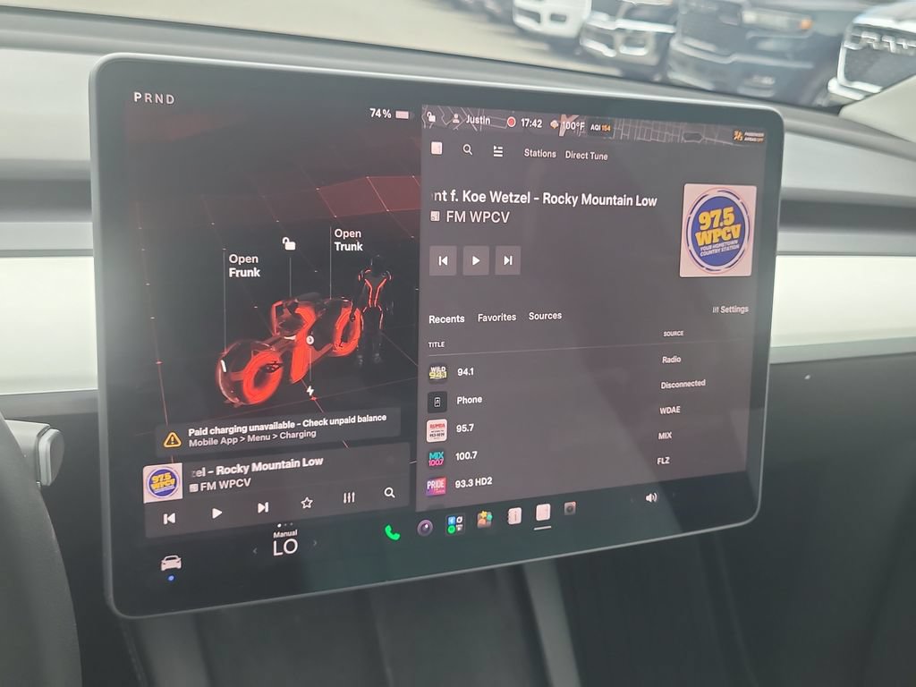 Used 2022 Tesla Model Y Performance AWD/4WD image 27