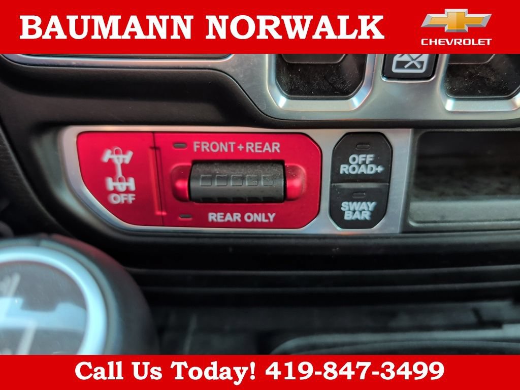 Used 2023 Jeep Gladiator Rubicon w/ Cold Weather Group AWD/4WD image 31