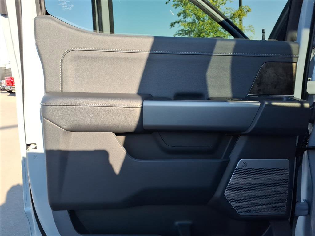 New 2026 Ford F250 Lariat image 14