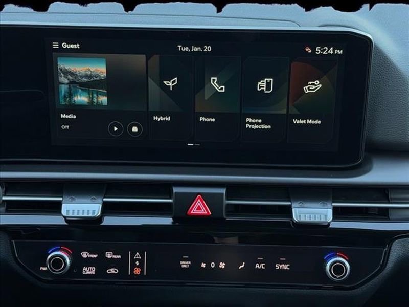 New 2026 Kia Sportage EX image 14