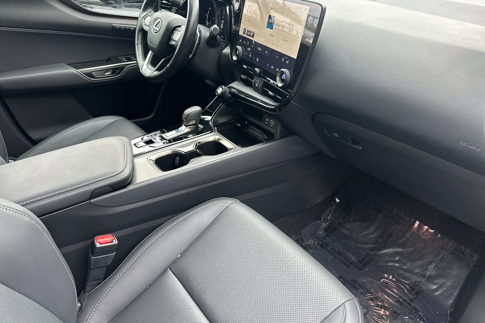 Certified 2025 Lexus NX 350h AWD w/ Premium Package image 32