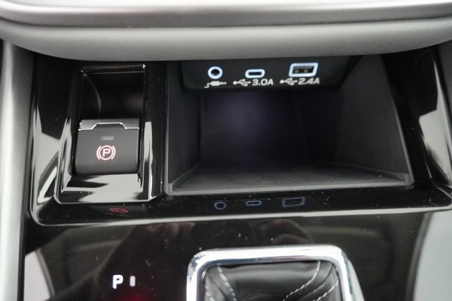 New 2025 Subaru Outback Premium image 18