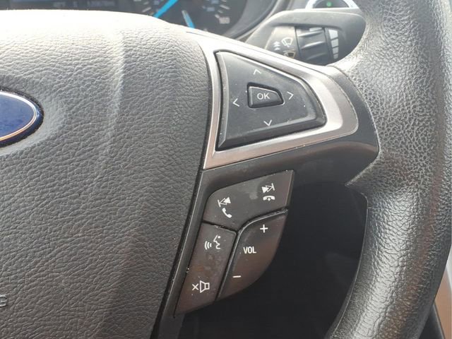 Used 2017 Ford Fusion SE image 15