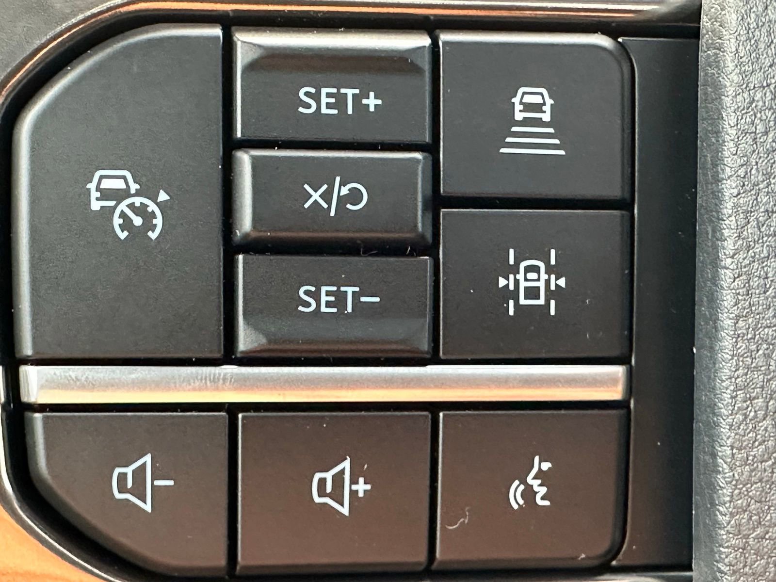 New 2026 Ford F250 King Ranch w/ FX4 Off-Road Package image 19