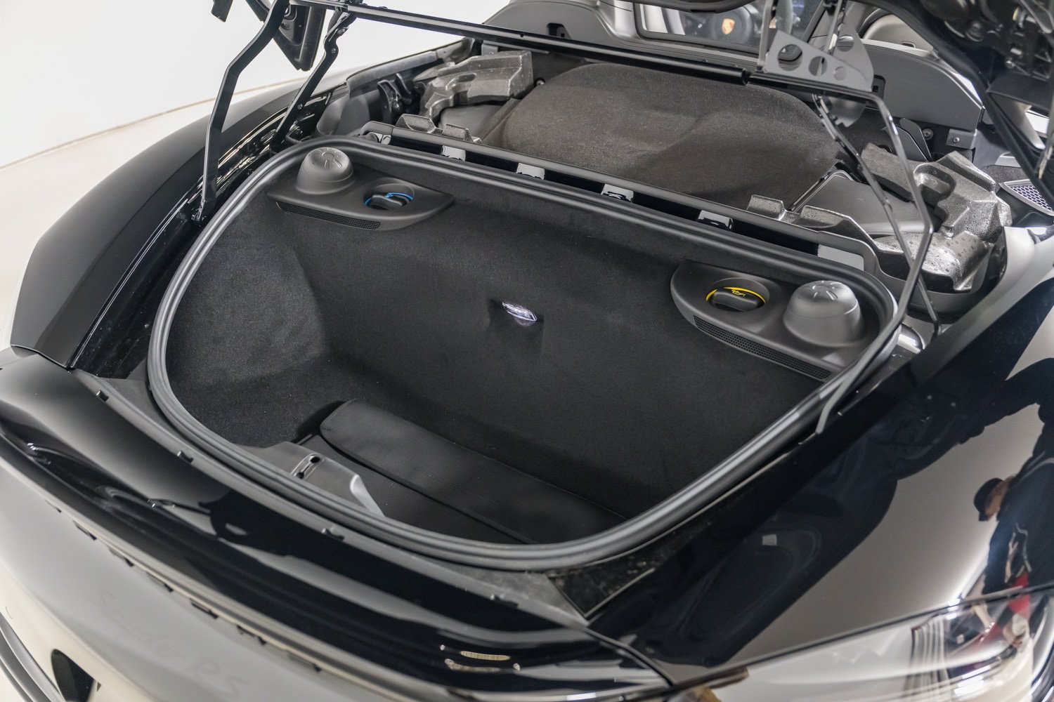 Used 2024 Porsche 718 Boxster Spyder RS w/ Light Design Package RWD image 52