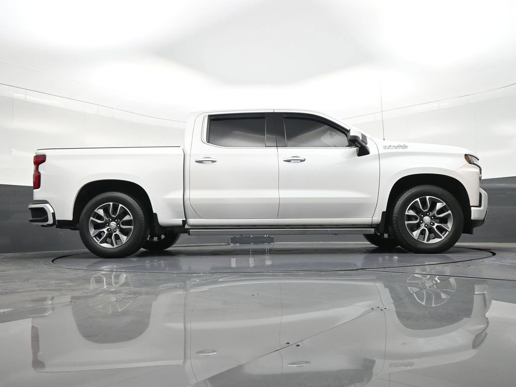 Used 2020 Chevrolet Silverado 1500 High Country w/ Technology Package image 28