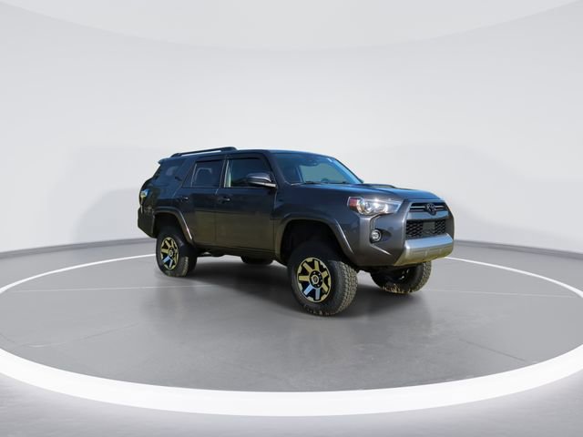 Used 2022 Toyota 4Runner TRD Off-Road AWD/4WD image 2