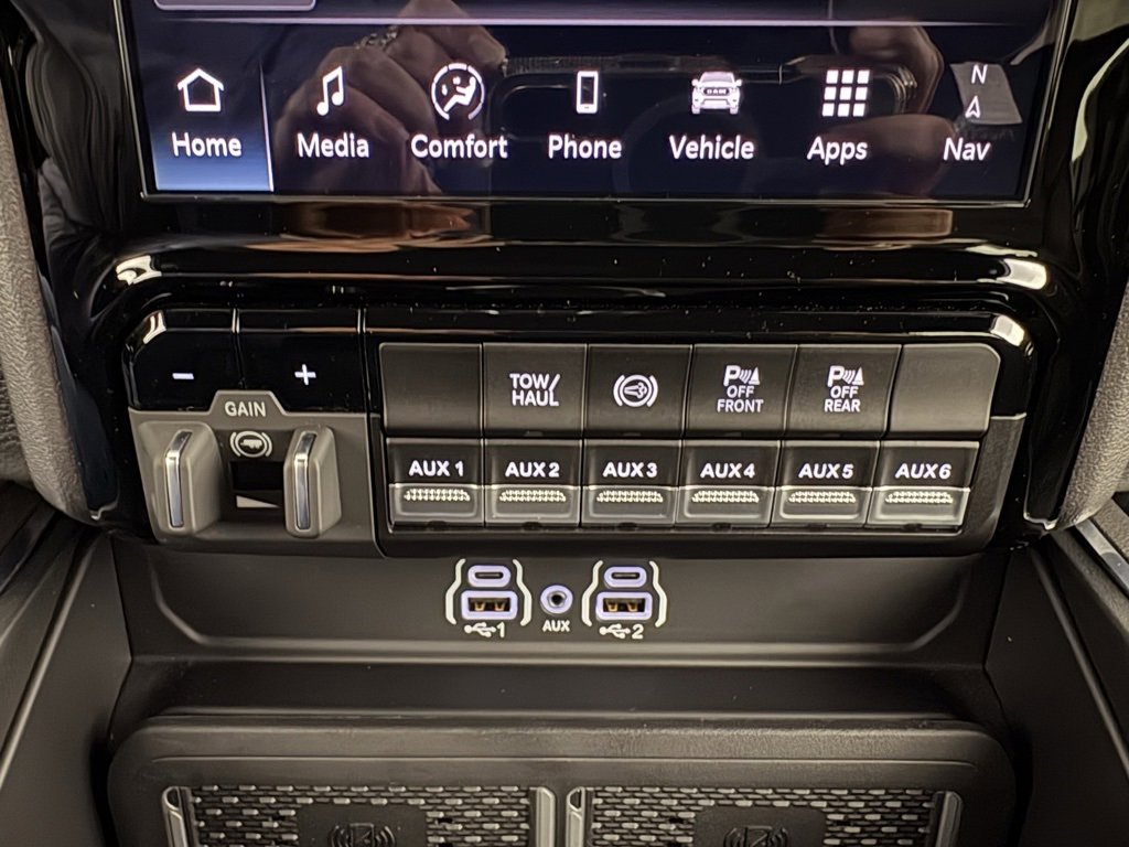 Used 2026 RAM 3500 Laramie w/ Towing Technology Group image 29