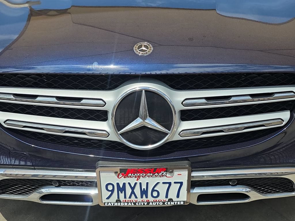 Used 2021 Mercedes-Benz GLC 300 4MATIC image 30