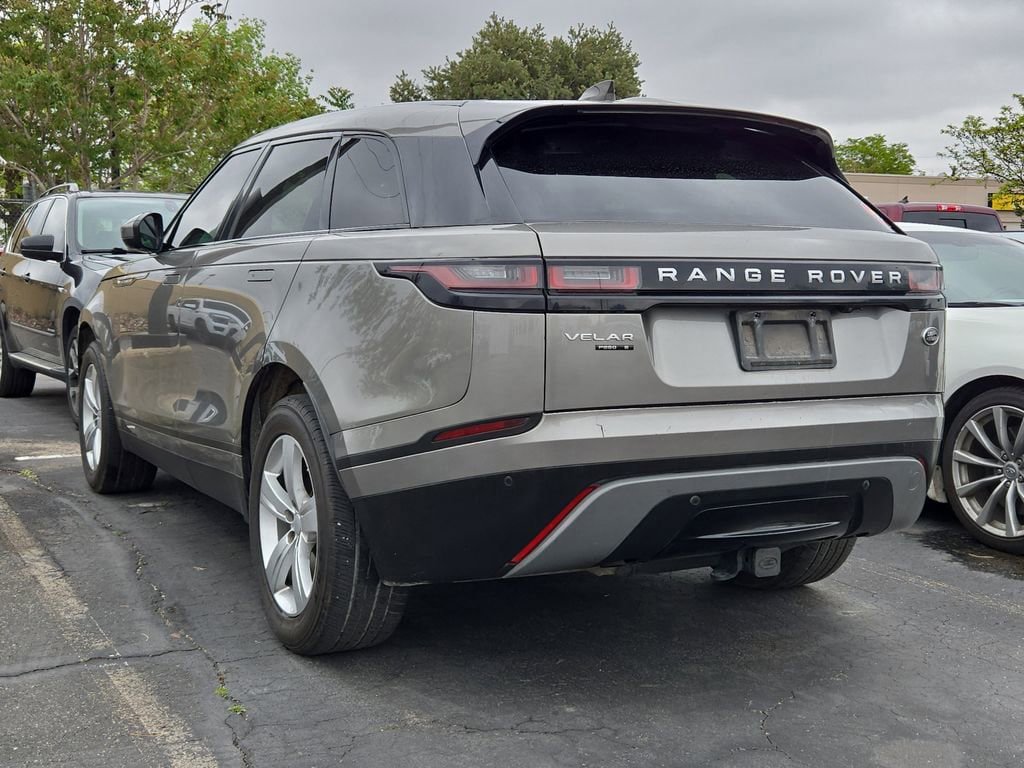 Used 2018 Land Rover Range Rover Velar S AWD/4WD image 9